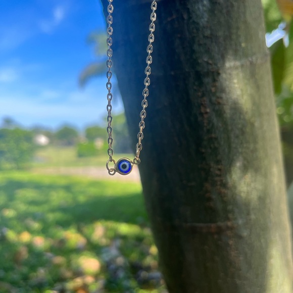 Evil eye 🧿 gold tone chocker - Picture 6 of 7